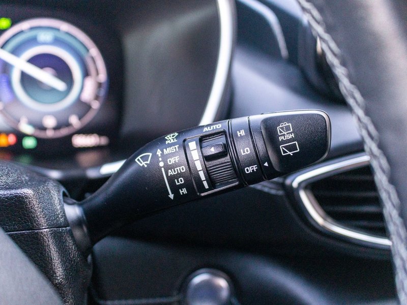 Hyundai Santa Fe Plug-In Hybrid LUXURY CUIR TOIT BAS KILO 2022 1 PROPRIO PAS DE RECLAMATION AU CARFAX