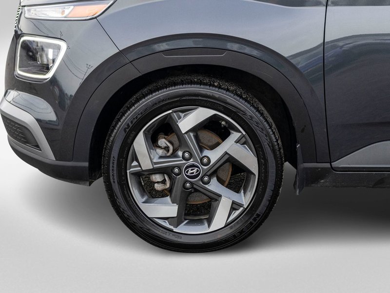Hyundai Venue ULTIMATE RARE TOIT NAV 2022 PAS DE RECLAMATION AU CARFAX
