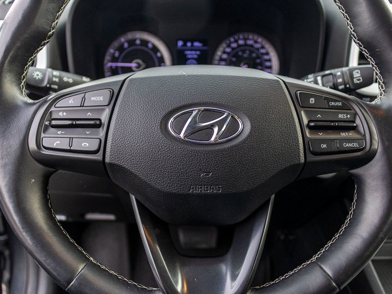 Hyundai Venue ULTIMATE RARE TOIT NAV 2022 PAS DE RECLAMATION AU CARFAX