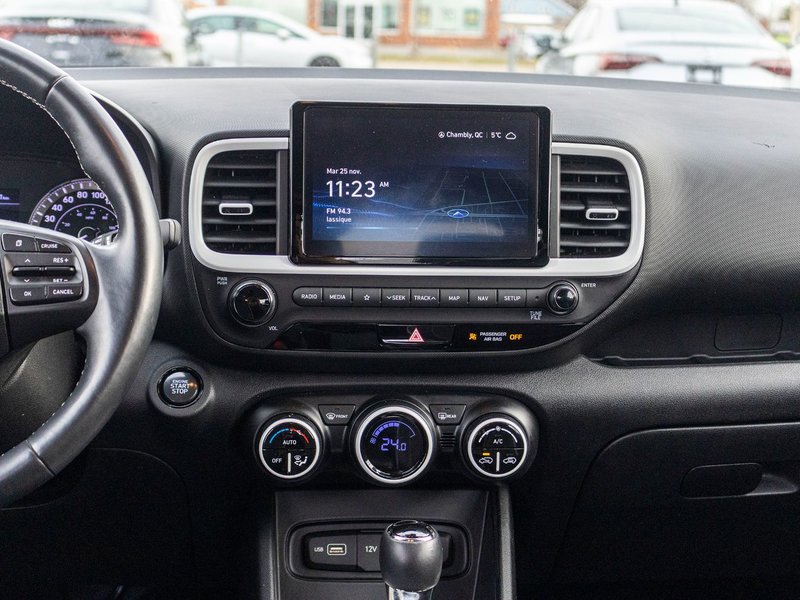 Hyundai Venue ULTIMATE RARE TOIT NAV 2022 PAS DE RECLAMATION AU CARFAX