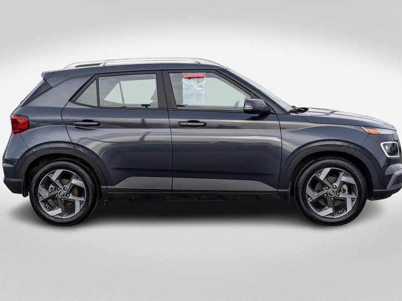 Hyundai Venue ULTIMATE RARE TOIT NAV 2022 PAS DE RECLAMATION AU CARFAX