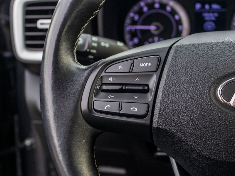 Hyundai Venue ULTIMATE RARE TOIT NAV 2022 PAS DE RECLAMATION AU CARFAX