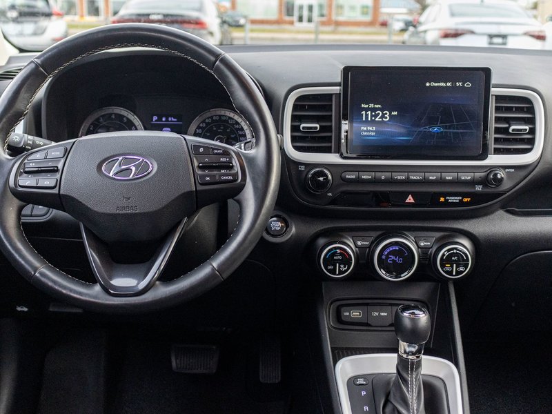 Hyundai Venue ULTIMATE RARE TOIT NAV 2022 PAS DE RECLAMATION AU CARFAX