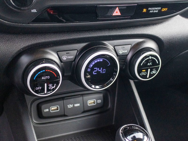 Hyundai Venue ULTIMATE RARE TOIT NAV 2022 PAS DE RECLAMATION AU CARFAX