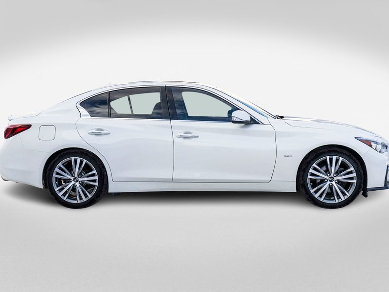 Infiniti Q50 S 3.0T AWD BLANC CUIR NOIR BAS KILO 2019