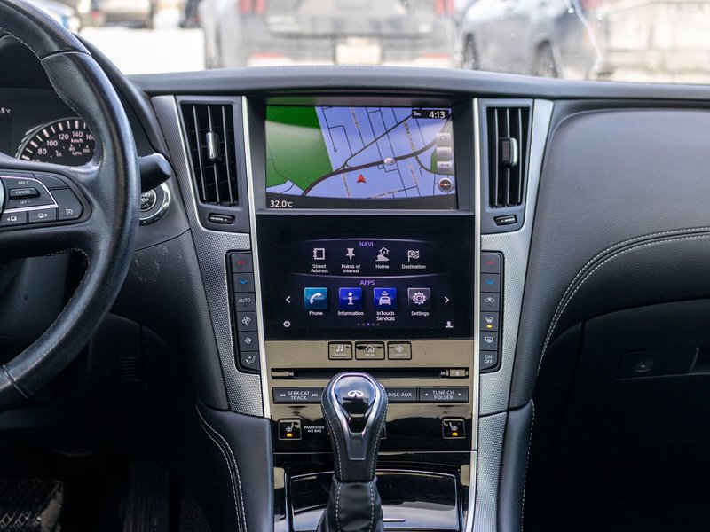 Infiniti Q50 S 3.0T AWD BLANC CUIR NOIR BAS KILO 2019