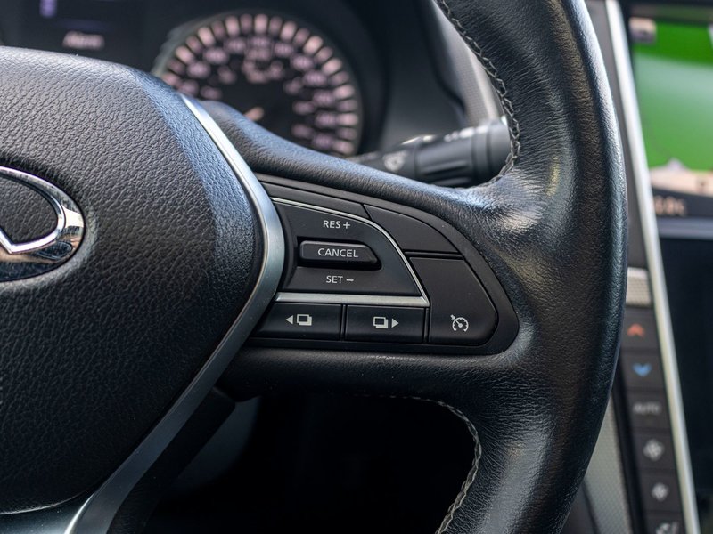 Infiniti Q50 S 3.0T AWD BLANC CUIR NOIR BAS KILO 2019