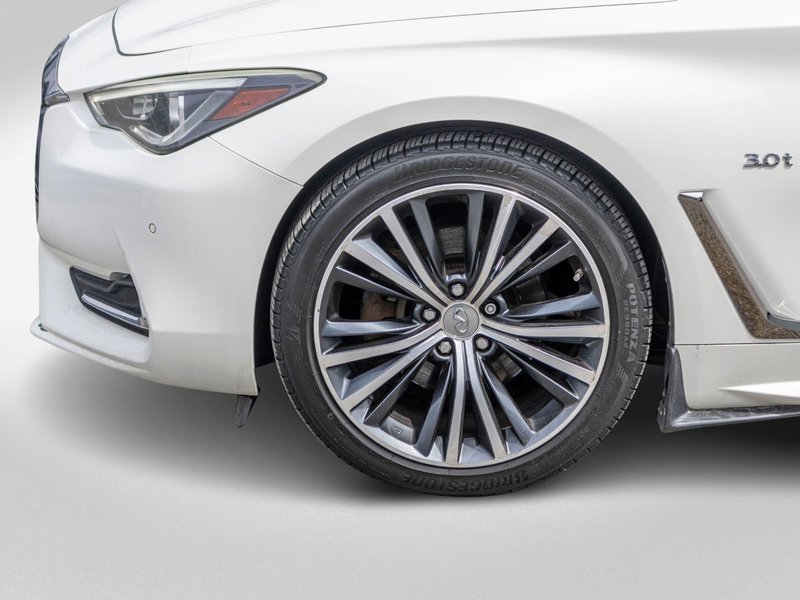 2017 Infiniti Q60 3.0t AWD BLANC CUIR TOIT NAV NO CARFAX CLAIM
