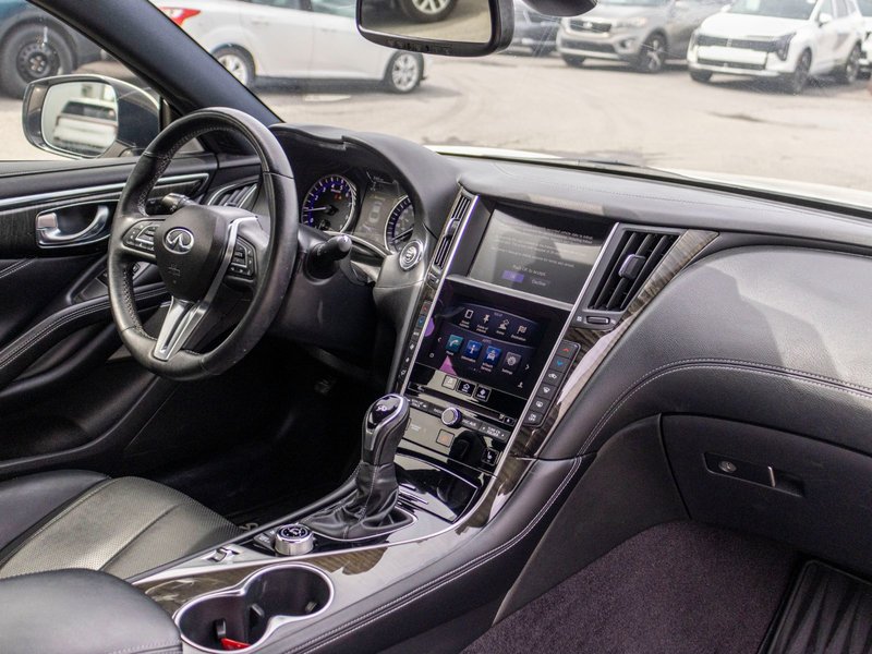 2017 Infiniti Q60 3.0t AWD BLANC CUIR TOIT NAV NO CARFAX CLAIM
