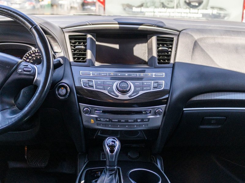 Infiniti QX60 PURE AWD 7 PASS CUIR TOIT NOIR 2019 TRES PROPRE BAS KILO