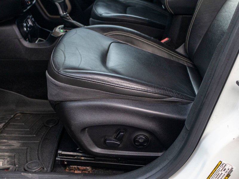 Jeep Renegade LIMITED AWD CUIR TOIT BLANC 2015