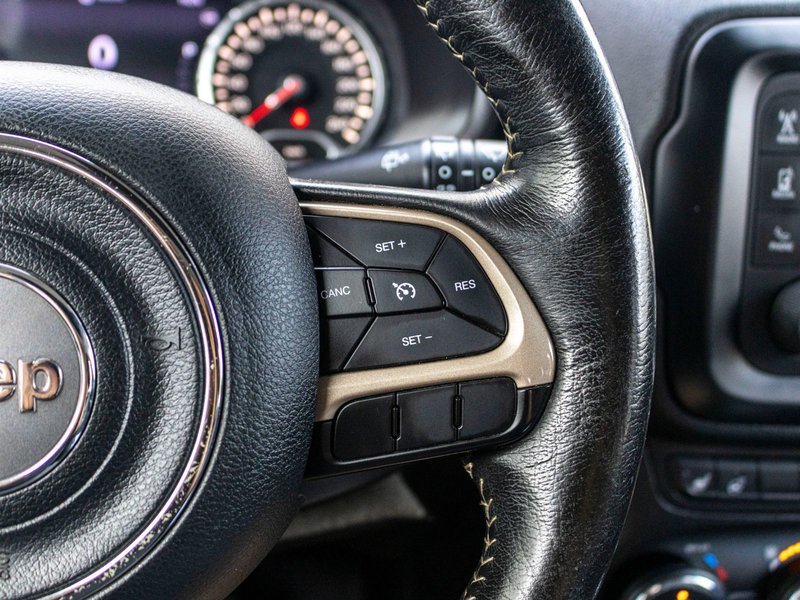 Jeep Renegade LIMITED AWD CUIR TOIT BLANC 2015