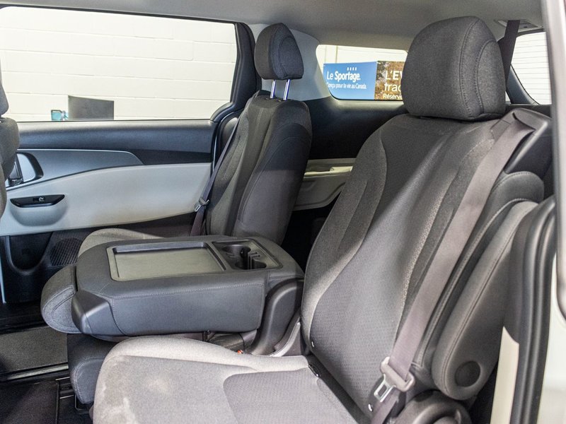 Kia Carnival LX BLANCHE BAS KILO 2022 1 PRORPIO PAS DE RECLAMATION AU CARFAX