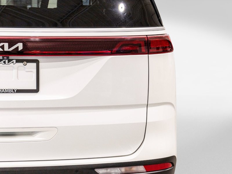 Kia Carnival LX BLANCHE BAS KILO 2022 1 PRORPIO PAS DE RECLAMATION AU CARFAX