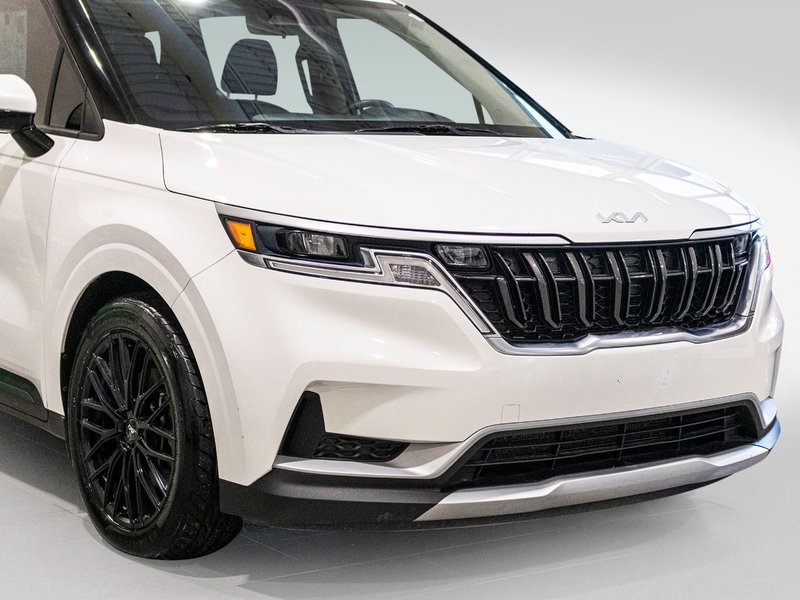 Kia Carnival LX BLANCHE BAS KILO 2022 1 PRORPIO PAS DE RECLAMATION AU CARFAX