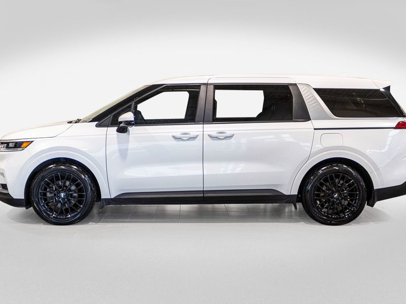 Kia Carnival LX BLANCHE BAS KILO 2022 1 PRORPIO PAS DE RECLAMATION AU CARFAX