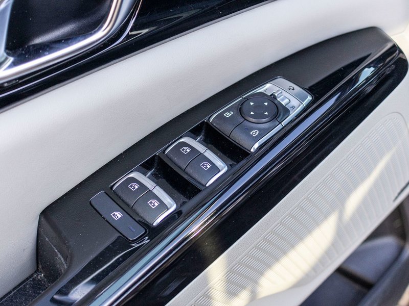 2022 Kia Carnival SX NOIR CUIR NOIR TOIT TOP OF THE LINE