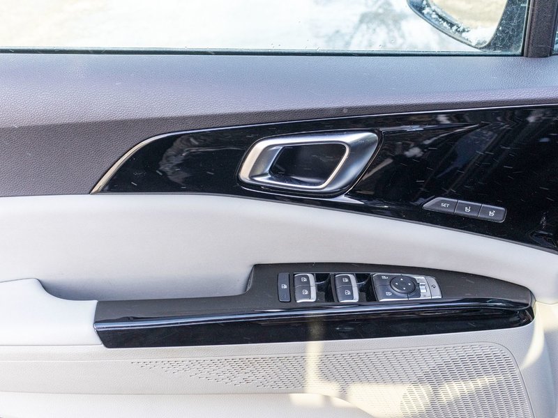 2022 Kia Carnival SX NOIR CUIR NOIR TOIT TOP OF THE LINE