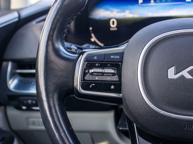 2022 Kia Carnival SX NOIR CUIR NOIR TOIT TOP OF THE LINE