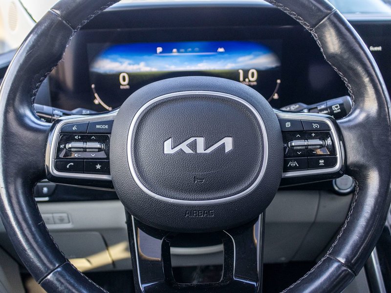 2022 Kia Carnival SX NOIR CUIR NOIR TOIT TOP OF THE LINE