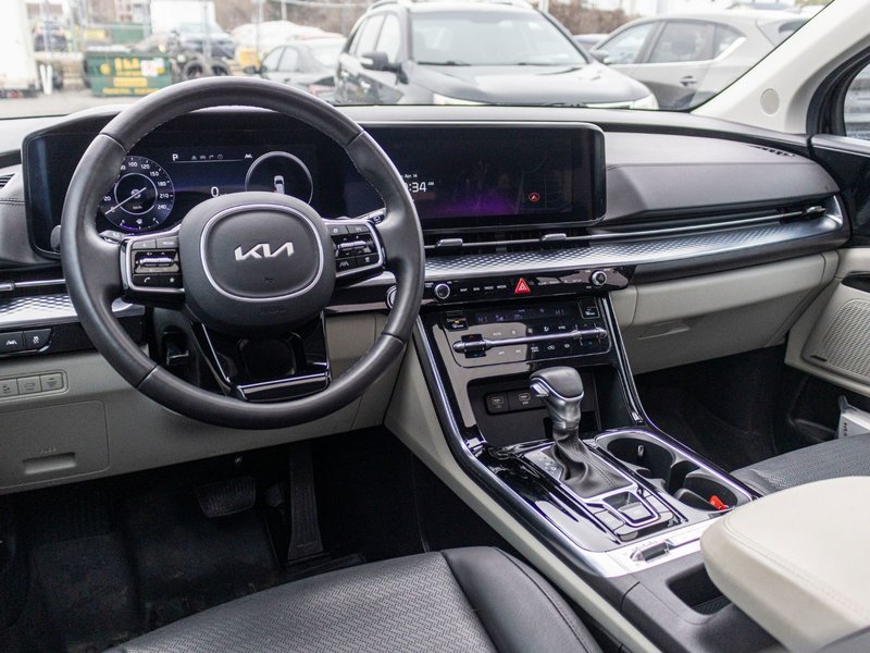 2024 Kia Carnival SX CUIR TOIT TRES BAS KILO 1 OWNER