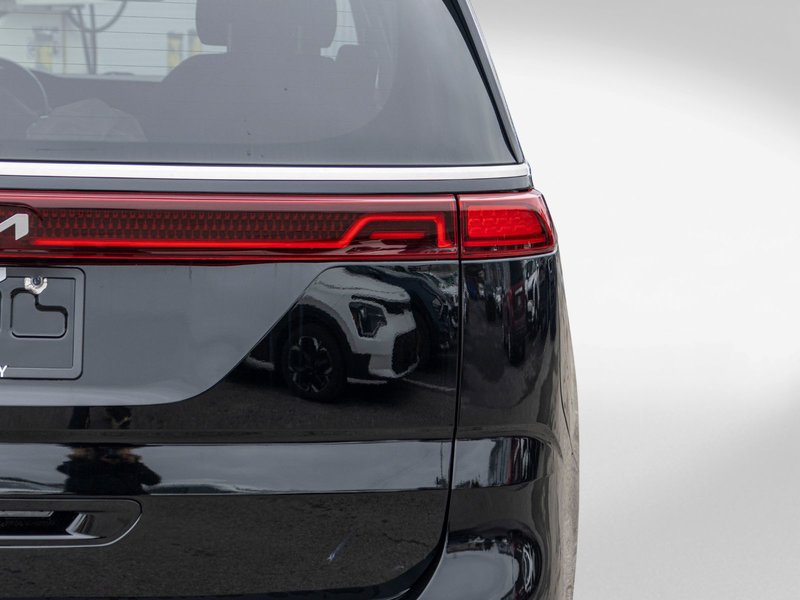 2024 Kia Carnival SX CUIR TOIT TRES BAS KILO 1 OWNER