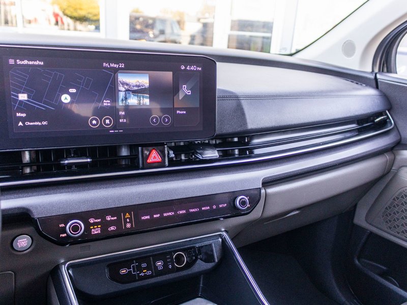 Kia Carnival EX NOIR CUIR NOIR 2025 PAS DE RECLAMATION AU CARFAX
