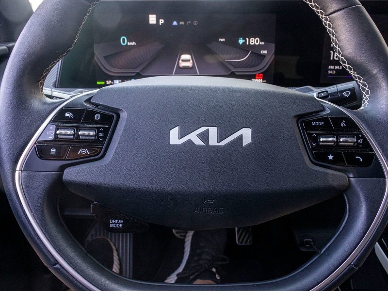2023 Kia EV6 GT LINE 1 AWD BLANC 1 OWNER NO CARFAX CLAIM