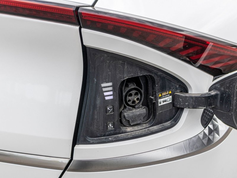 Kia EV6 LONG RANGE BLANC 35038KM 2023 1 PROPRIO PAS DE RECLAMATION AU CARFAX