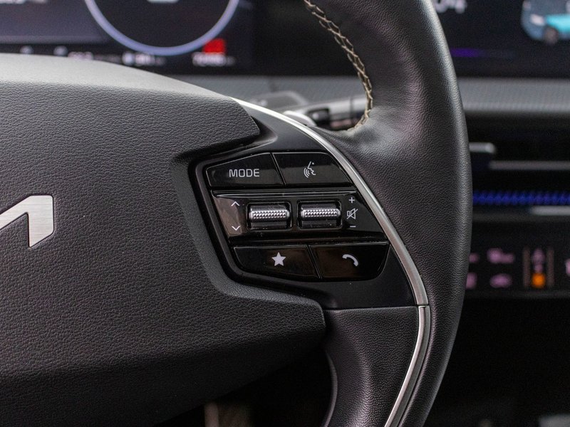 Kia EV6 GT-LINE 2 AWD BLANC TOIT 2024 PAS DE RECLAMATION AU CARFAX