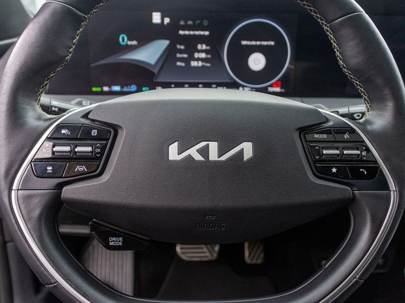 Kia EV6 GT-LINE 2 AWD BLANC TOIT 2024 PAS DE RECLAMATION AU CARFAX
