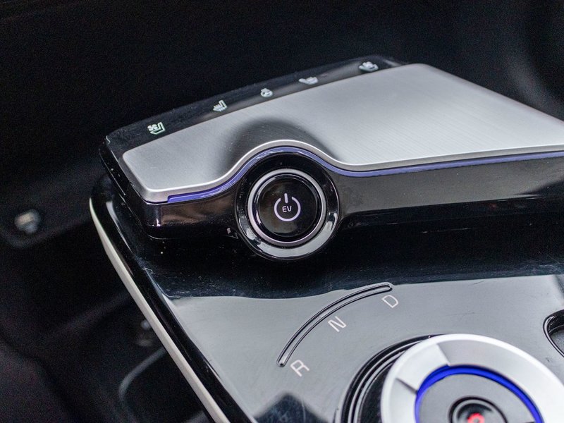 Kia EV6 GT-LINE 2 AWD BLANC TOIT 2024 PAS DE RECLAMATION AU CARFAX