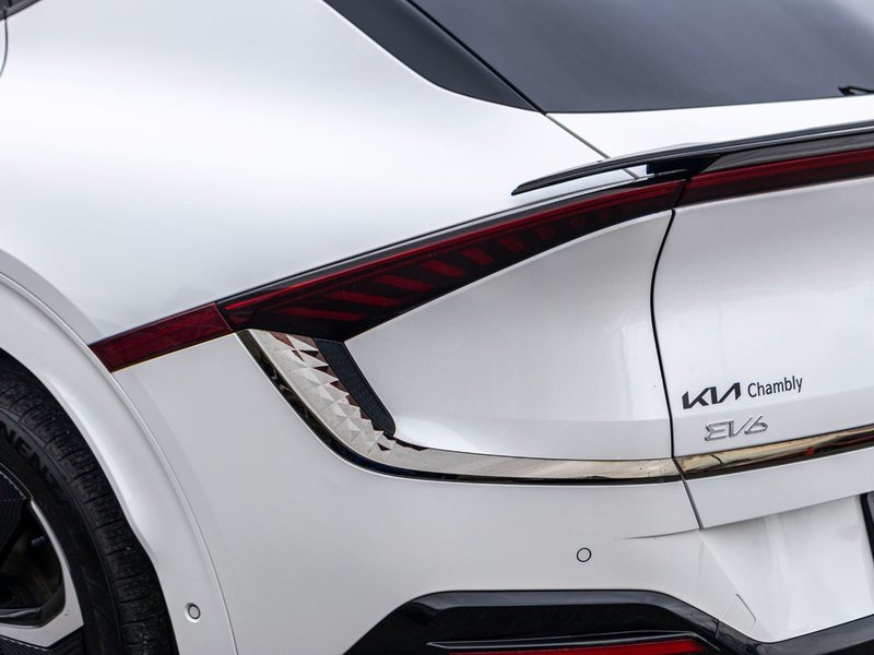 Kia EV6 GT-LINE 2 AWD BLANC TOIT 2024 PAS DE RECLAMATION AU CARFAX