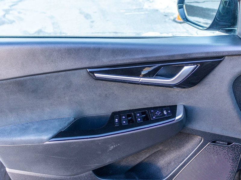 Kia EV6 GT AWD NOIR 34778KM 2024 PAS DE RECLAMATION AU CARFAX