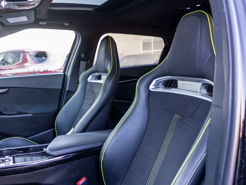 Kia EV6 GT AWD NOIR 34778KM 2024 PAS DE RECLAMATION AU CARFAX