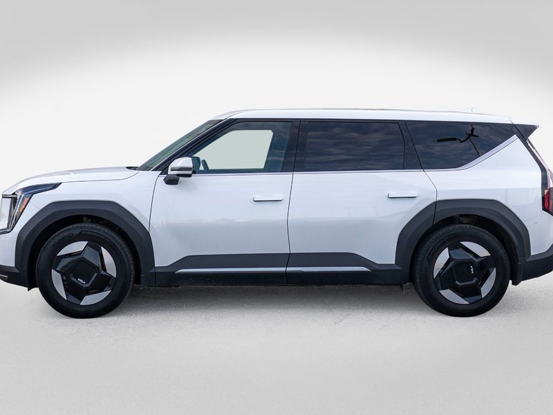 Kia EV9 WIND BLANC 26800KM 2025 1 PROPRIO PAS DE RECLAMTION AU CARFAX