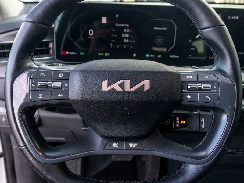 2025 Kia EV9 LAND AWD TOIT DOUBLE CUIR 1 OWNER NO CARFAX CLAIM