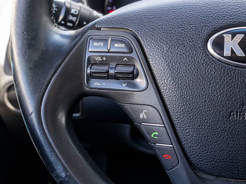 Kia Forte LX+ AUTOM A/C 2014 1 PROPRIO PAS DE RECLAMATON AU CARFAX
