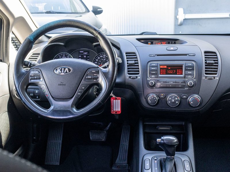 Kia Forte LX+ AUTOM A/C 2014 1 PROPRIO PAS DE RECLAMATON AU CARFAX