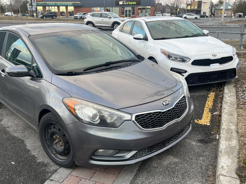 2015 Kia Forte EX AUTOM A/C TOIT 8 ROUES 1 OWNER NO CARFAX CLAIM