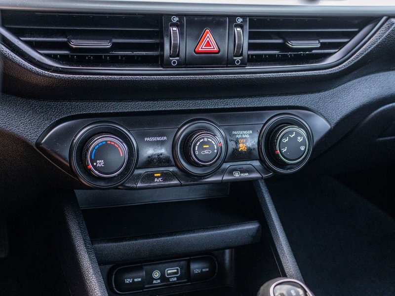 2020 Kia Forte LX MAN A/C BLANCHE NO CARFAX CLAIM