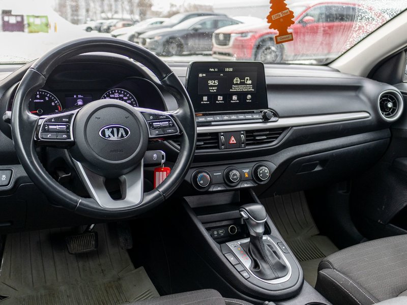 Kia Forte LX AUTOM A/C BAS KILO 2021 1 PROPRIO PAS DE RECLAMATION AU CARFAX