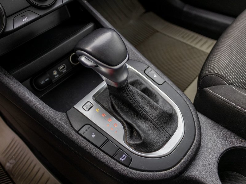 Kia Forte LX AUTOM A/C BAS KILO 2021 1 PROPRIO PAS DE RECLAMATION AU CARFAX