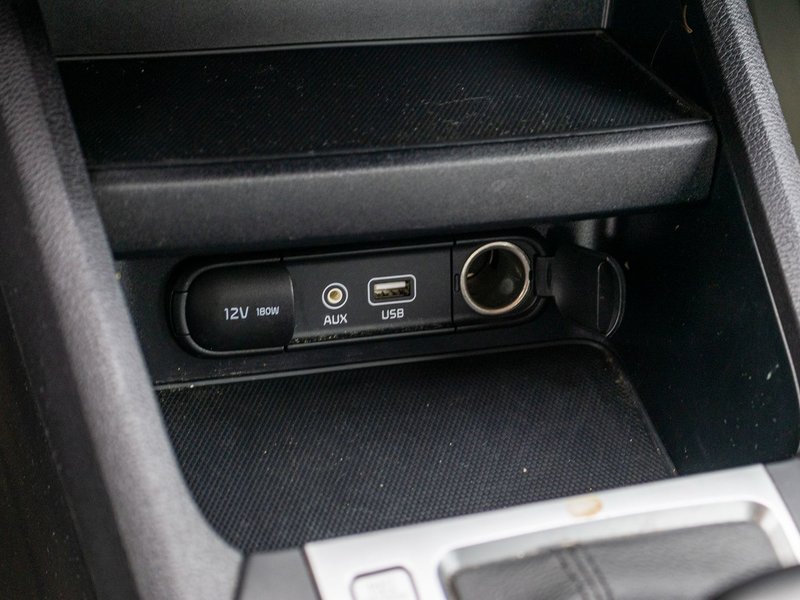 Kia Forte LX AUTOM A/C BAS KILO 2021 1 PROPRIO PAS DE RECLAMATION AU CARFAX