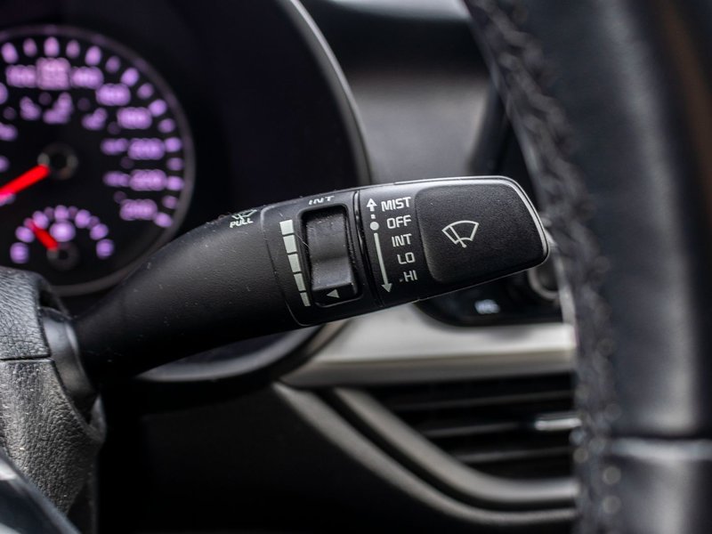 Kia Forte LX AUTOM A/C BAS KILO 2021 1 PROPRIO PAS DE RECLAMATION AU CARFAX