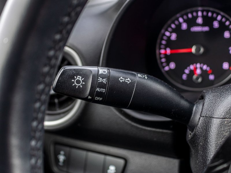 Kia Forte LX AUTOM A/C BAS KILO 2021 1 PROPRIO PAS DE RECLAMATION AU CARFAX