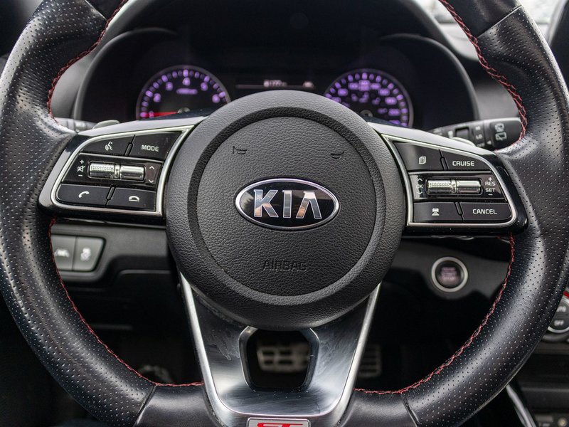 Kia Forte5 GT 1.6T LIMITED CUIR TOIT 2021 1 PROPRIO PAS DE RECLAMATION AU CARFAX