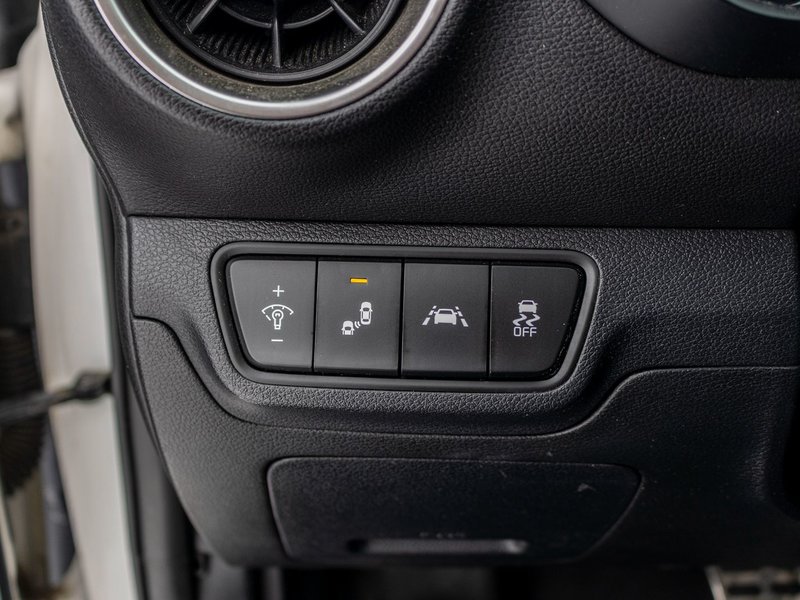 Kia Forte5 GT 1.6T LIMITED CUIR TOIT 2021 1 PROPRIO PAS DE RECLAMATION AU CARFAX