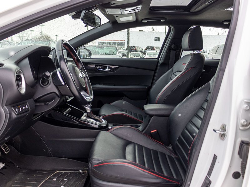 Kia Forte5 GT 1.6T LIMITED CUIR TOIT 2021 1 PROPRIO PAS DE RECLAMATION AU CARFAX