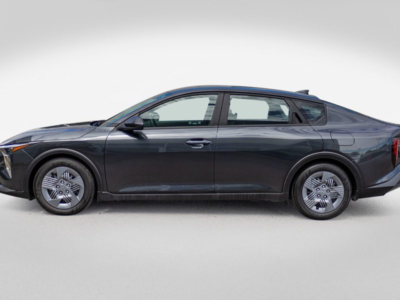 Kia K4 LX AUTOM 14068KM 2025 1 PROPRIO PAS DE RECLAMATION AU CARFAX